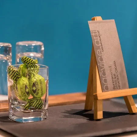 Design Bacvice Arti 4* スプリト