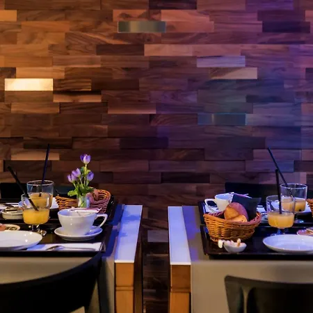 ベッド・アンド・ブレックファスト Design Bacvice Arti 4*