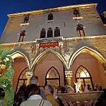 فندق مبيت وإفطار Design Bacvice Arti 4*