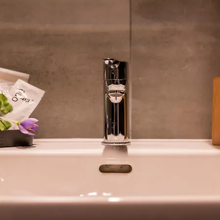 Design Bacvice Arti Couette-café 4*