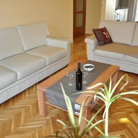 Design Bacvice Arti B&B
