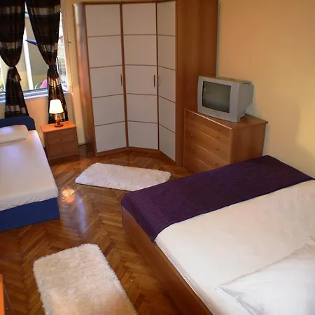 B&B Design Bacvice Arti