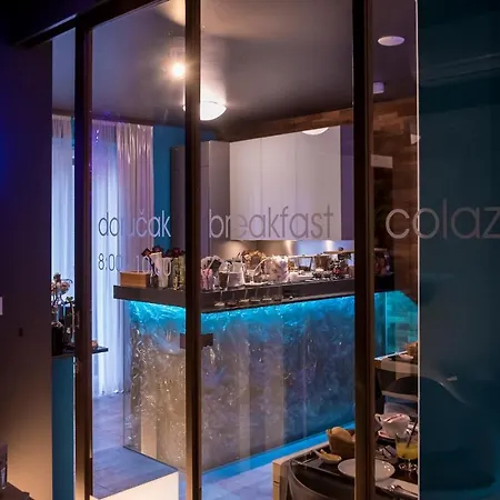 Design Bacvice Arti Frühstückspension