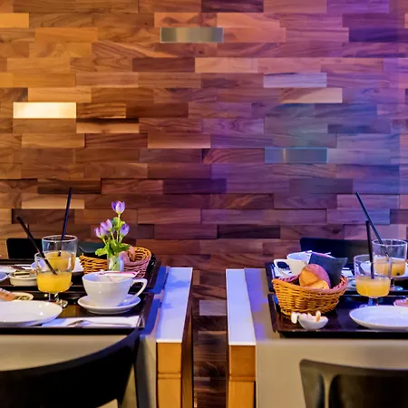 Design Bacvice Arti 4* Сплит